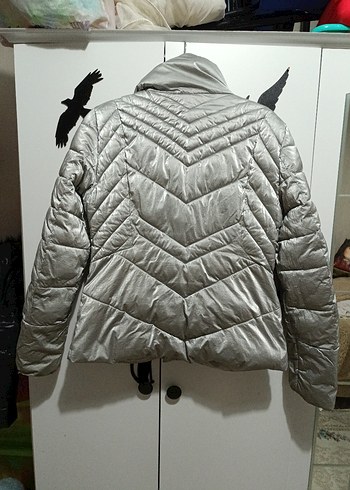 Guess M beden kadın mont - Görsel 4