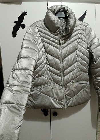 Guess M beden kadın mont - Görsel 3