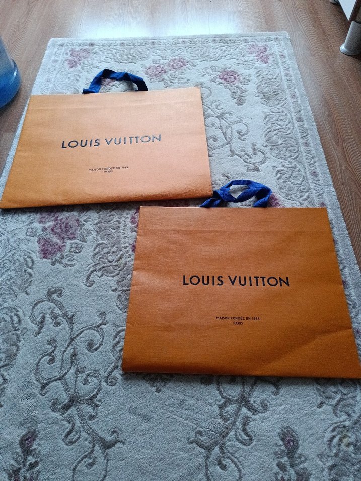 Louis Vuitton Kağıt Torbalar - Görsel 2