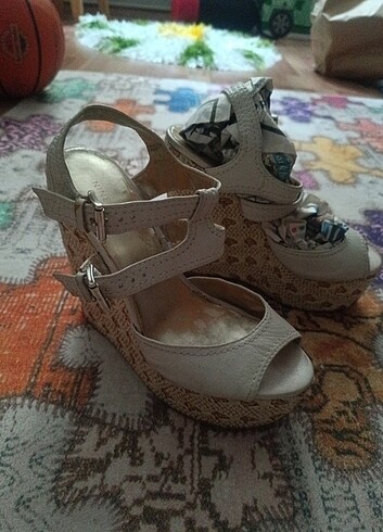 Nine West Nine West 38.5 numara,yüksek dolgu topuk ayakkabı