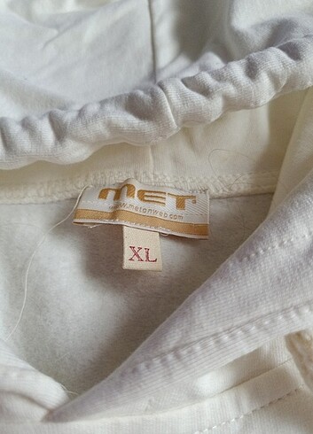 xl Beden XL kapüşonlu sweatshirt 