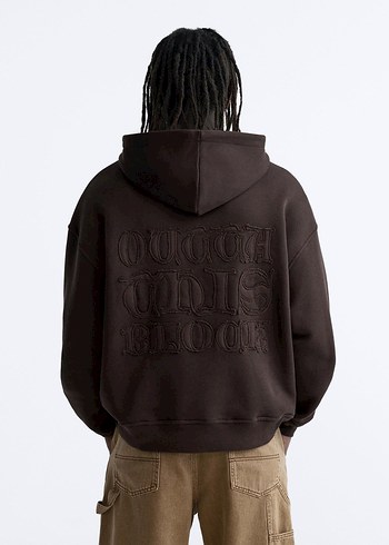 Kapşonlu sweatshirt