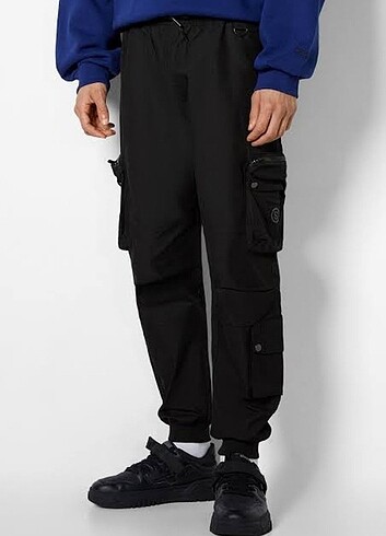 Çok cepli jogger pantolon