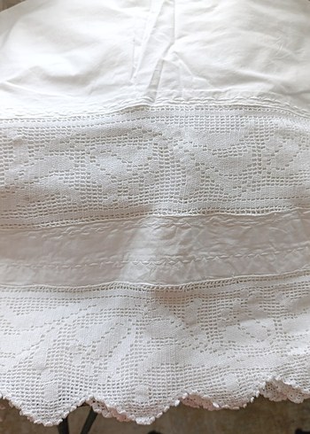 el işi dantel  ara  takımlı  yastık ve etekli çarşaf takımı - Görsel 3