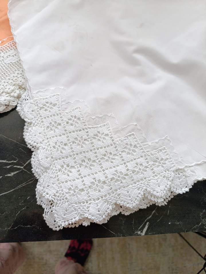 Beyaz Nakışlı Masa peçete - Görsel 4
