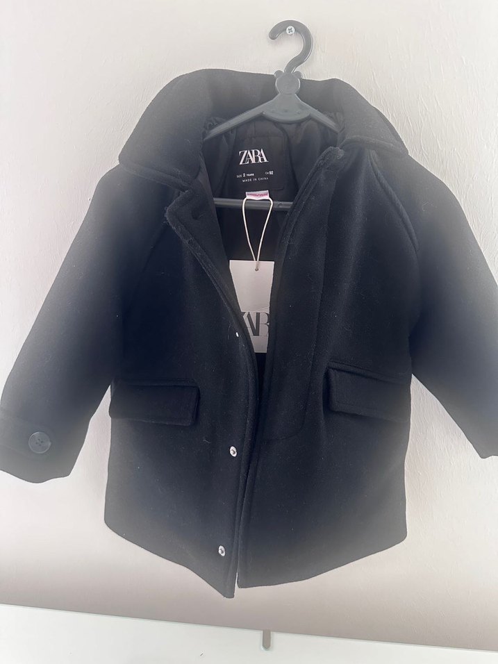 Zara siyah Düğmeli Kışlık Kaban - Görsel 2