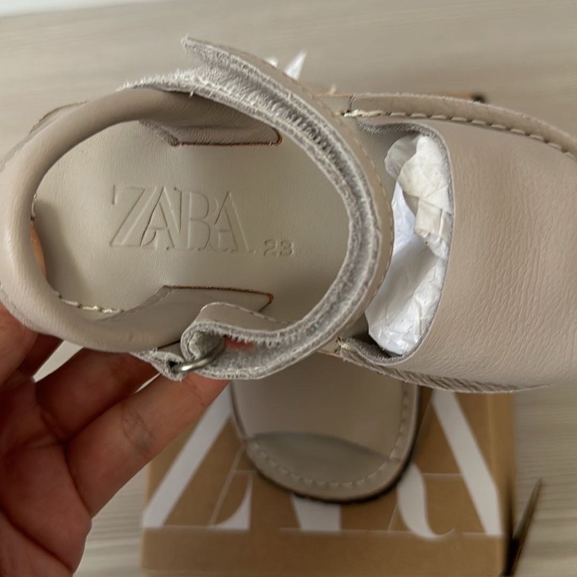 Zara Kız Deri Bej Sandalet - Görsel 3