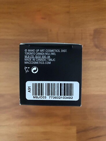  Beden Mac Fondöten