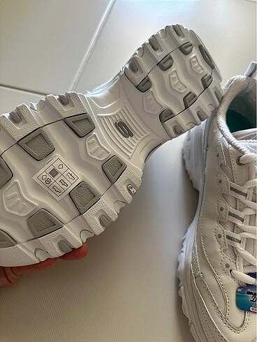 Skechers D?Lites - Görsel 5