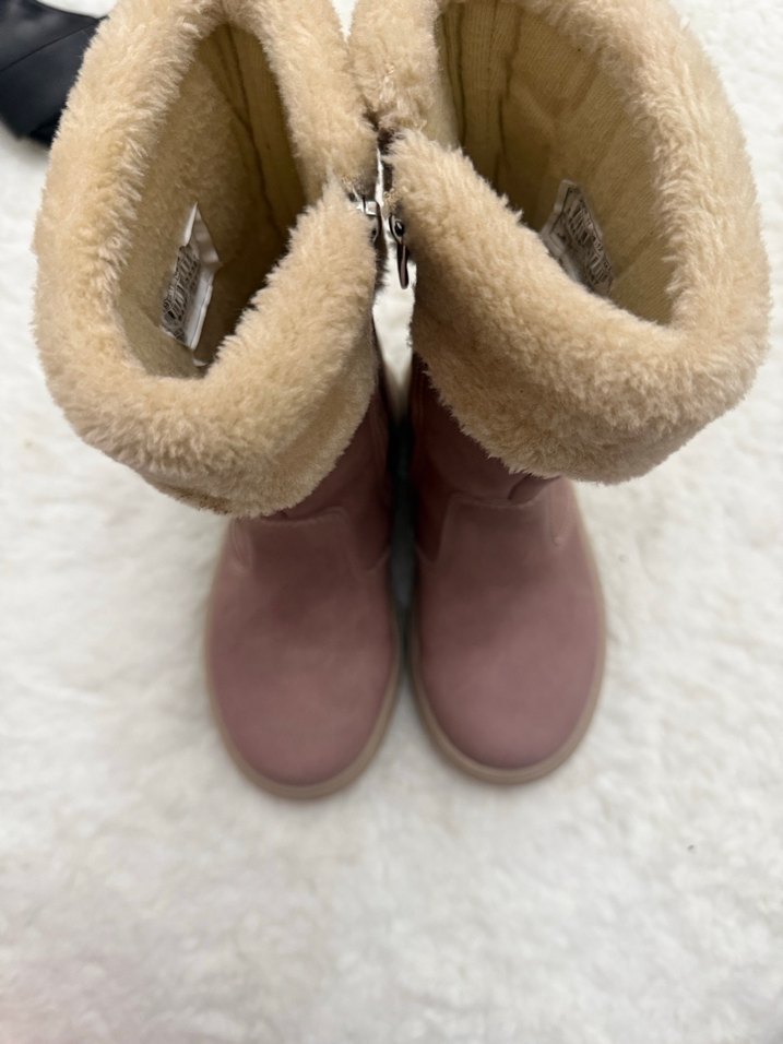 Kız Çocukları İçin Kürklü Nakışlı Süet Bot - Görsel 4