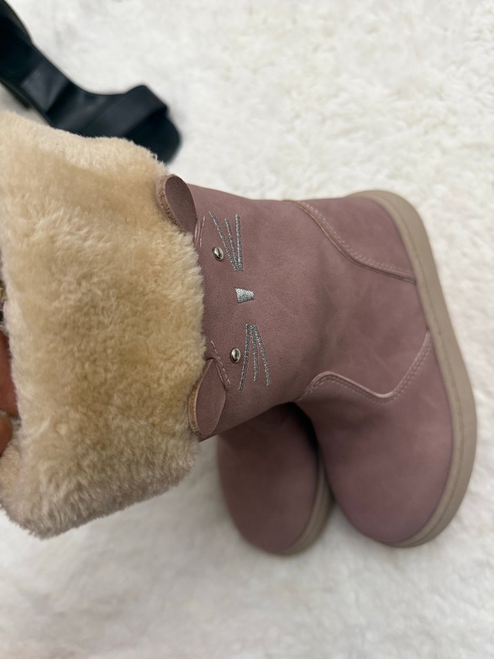 Kız Çocukları İçin Kürklü Nakışlı Süet Bot - Görsel 5