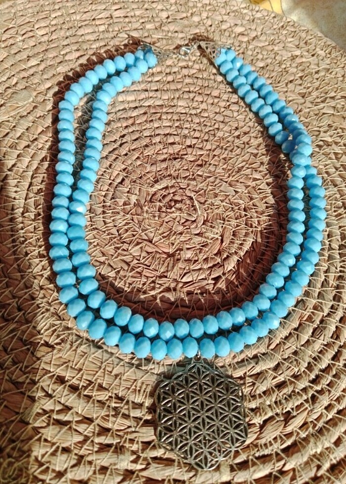 Mavi kolye - Görsel 2