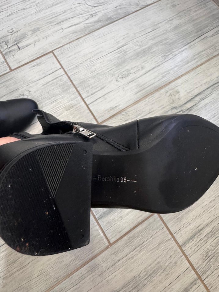 Siyah Deri Bağcıklı Gotik Kadın Bot - Görsel 5