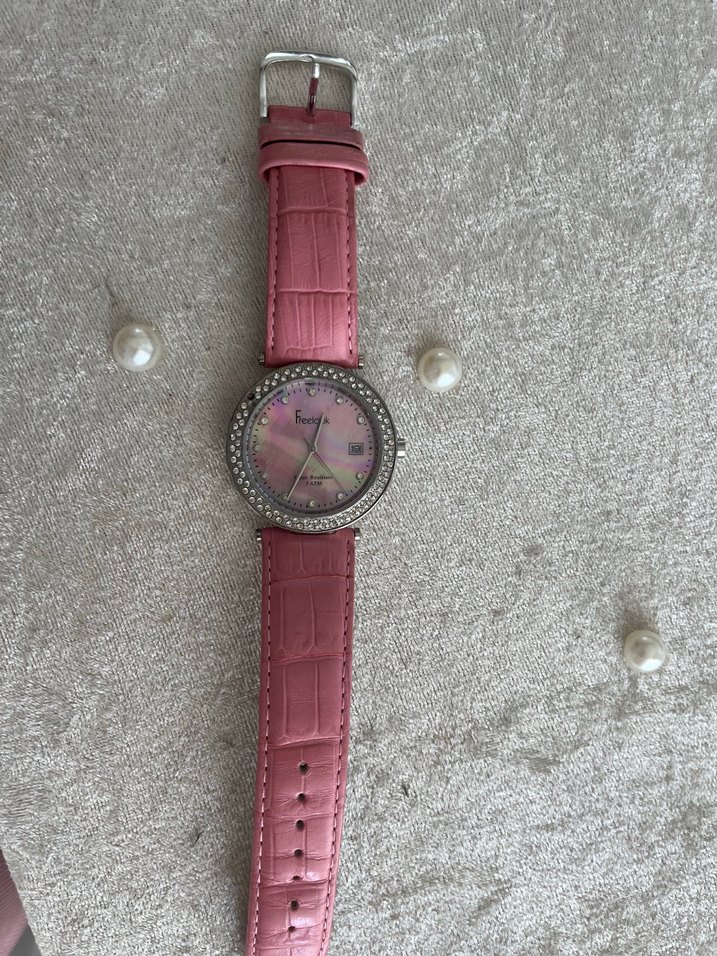 Pembe Payetli Kadın Kol Saati - Görsel 3