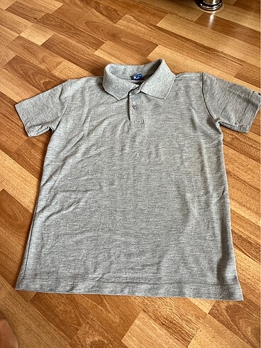 Çocuk Lacoste tişört okul için uygun
