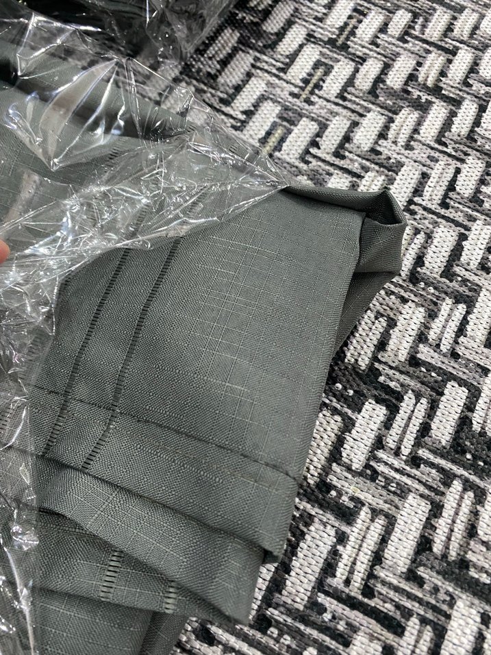 Gri Çizgili Modern Masa Örtüsü - Görsel 4