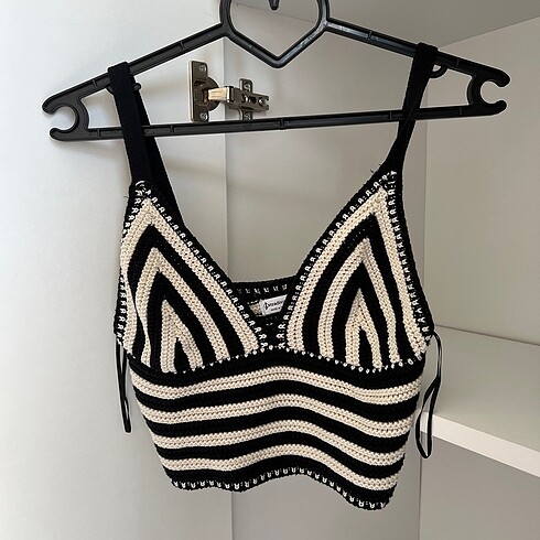 Stradivarius Örgü Askılı Crop