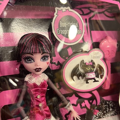 Draculaura Booriginal Creeproduction