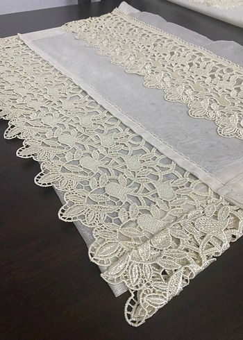 İşlemeli tül runner - Görsel 5