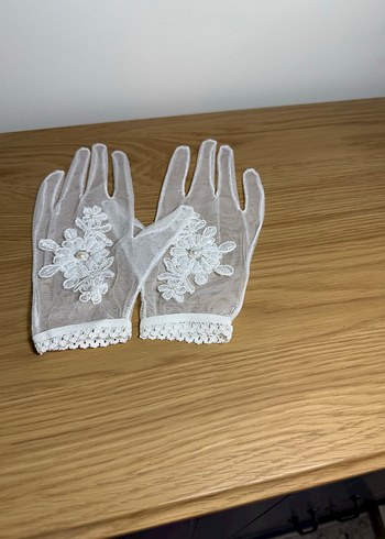 Dantel Detaylı Beyaz Bohem Kadın Eldiveni - Görsel 3