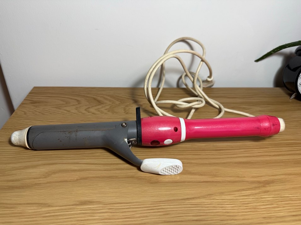 Beyaz ve Gri Saç Düzleştirici Seti - Görsel 3