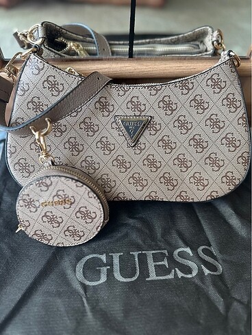 Guess a kalite çanta
