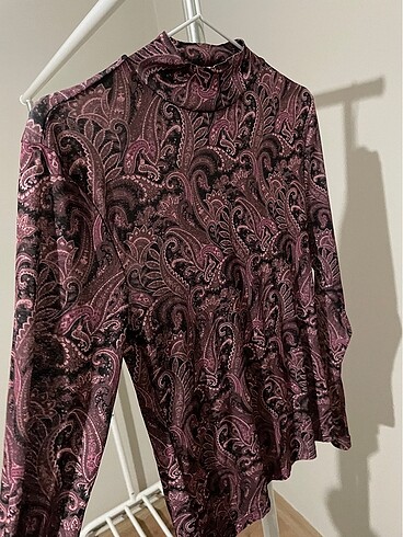 Mango Boğazlı body