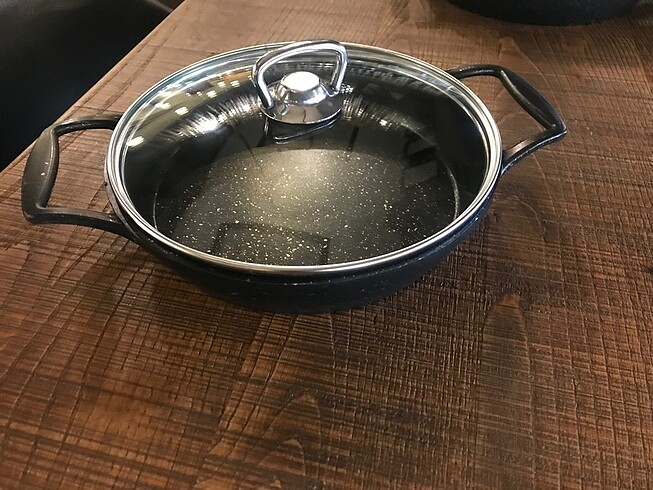 20 cm cam kapak granit tava