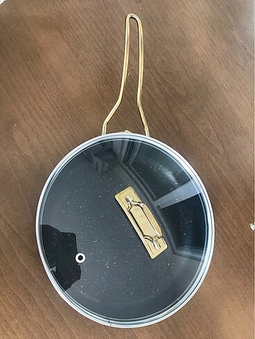 22 cm kapak tava sıfır ürün