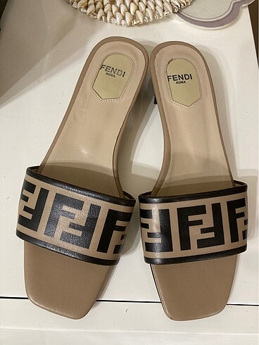ORJİNAL FENDİ TERLİK