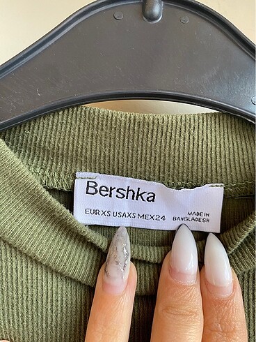 xs Beden haki Renk Bershka bluz