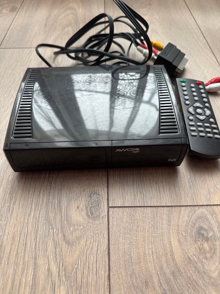 Awox Uydu Alıcısı Siyah Model - Görsel 2