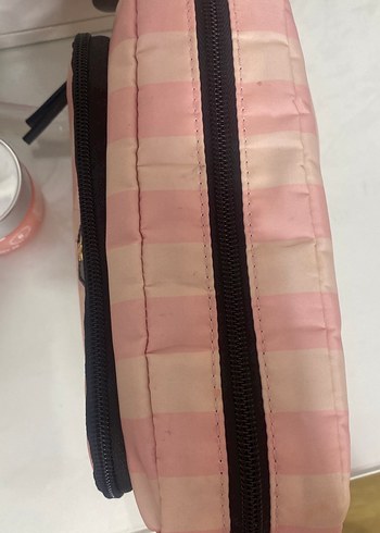 Victoria Secret Pembe Çizgili Fermuarlı Kadın Makyaj Çantası - Görsel 5
