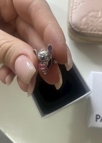 Pandora Pembe Stitch Charm - Görsel 2