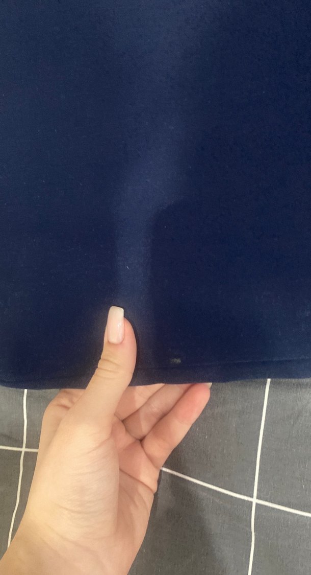 Tommy Hilfigher Lacivert Fermuarlı Çantası - Görsel 5