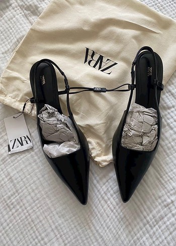 38 Beden Siyah Tokalı Stiletto Kadın Ayakkabı