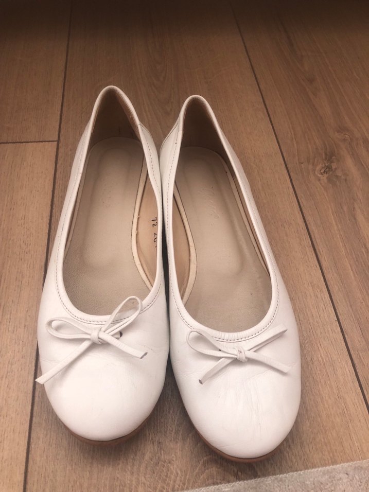 Beyaz Fiyonklu Kız çocuk  babet - Görsel 2