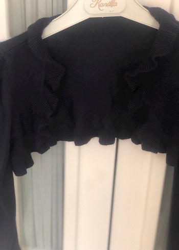 Kız Çocuk Siyah Uzun Kollu Fırfırlı Bolero - Görsel 3