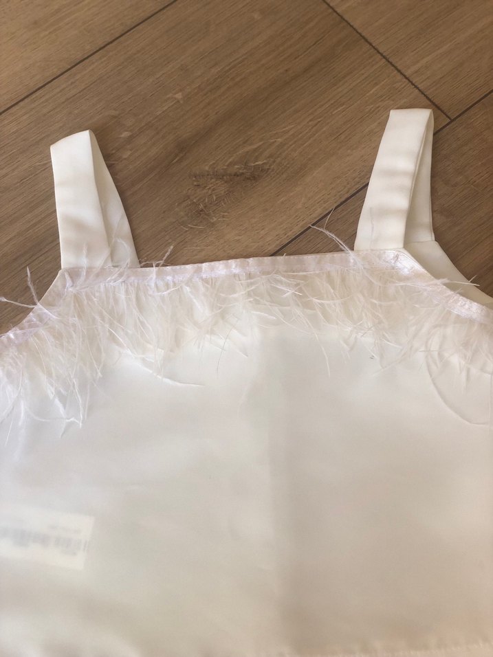 Beyaz Tüylü Kız Çocuk Atlet - Görsel 2