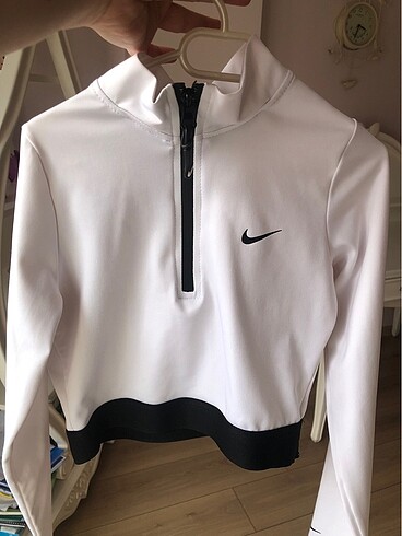 Nike bayan crop