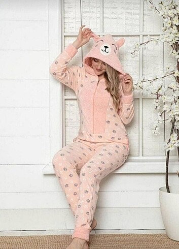 m Beden Pijama Tulum