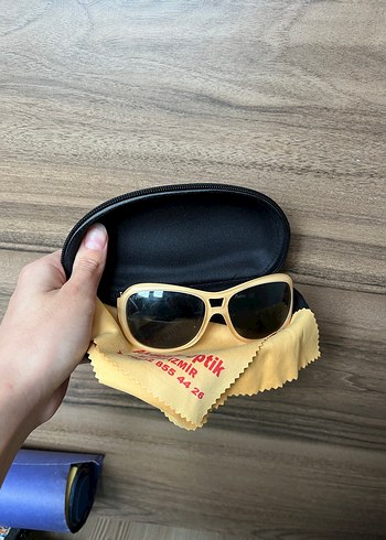 Parizyen Tarzı Parlak Bej Çocuk Güneş Gözlüğü - Görsel 3