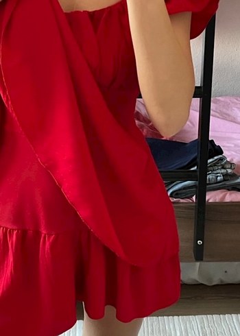 Kısa Kırmızı Fırfırlı Mini Elbise - Görsel 5