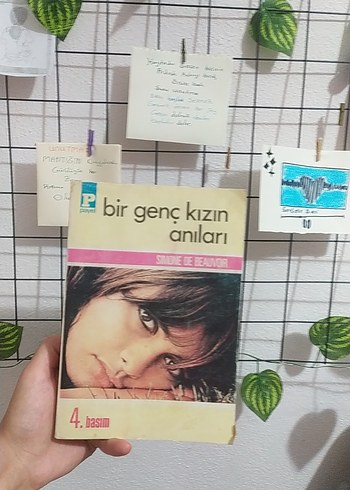Bir Genç Kızın Anıları Romanı