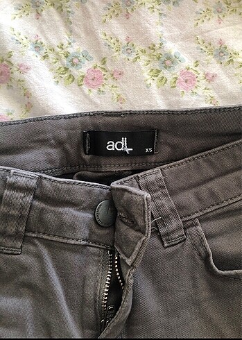 Adil Işık Jeans