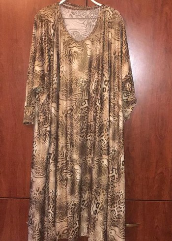 Kahverengi hafif parlak Desenli Uzun ikili Elbise - Görsel 3