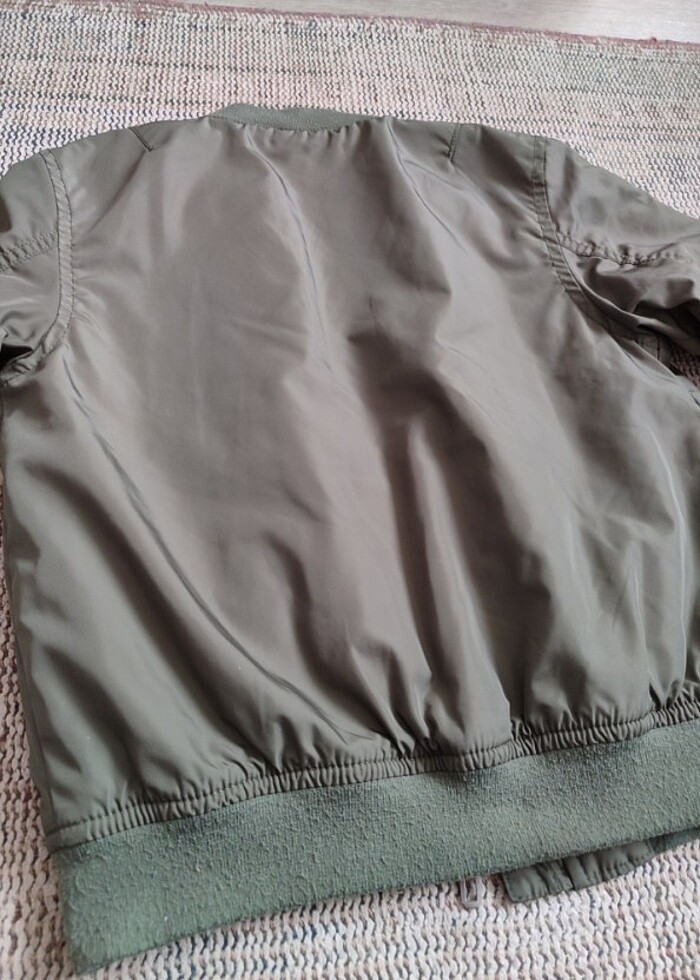 H&M erkek çocuk yağmurluk 7-8 yaş için uygundur - Görsel 5