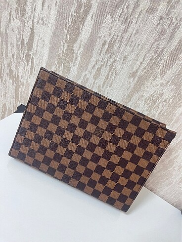 Louis Vuitton Louis Vuitton