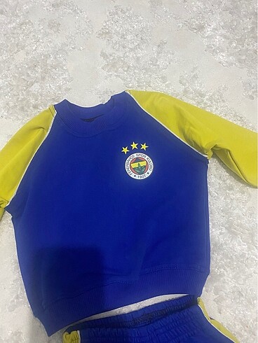 1 Yaş Beden lacivert Renk 1-2 yas fb takim yeni alindi yikandi kaldirildi