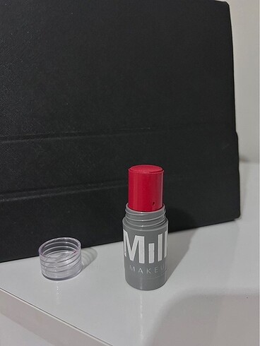  Milk Makeup Milk makeup lip+cheek allık flip